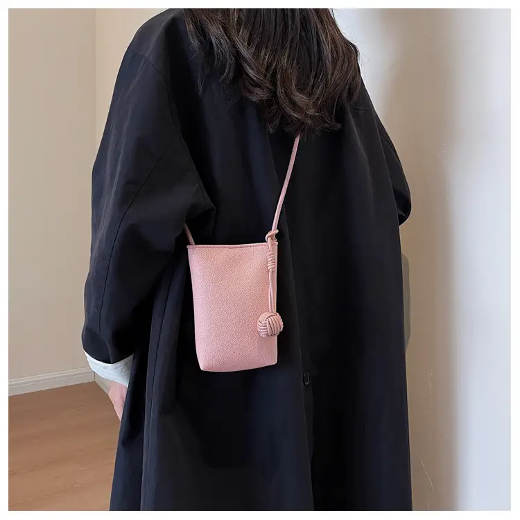 Women's Crossbody Phone Bag Tan 2024 — feature 12