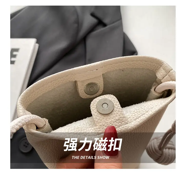Women's Crossbody Phone Bag Tan 2024 — feature 4