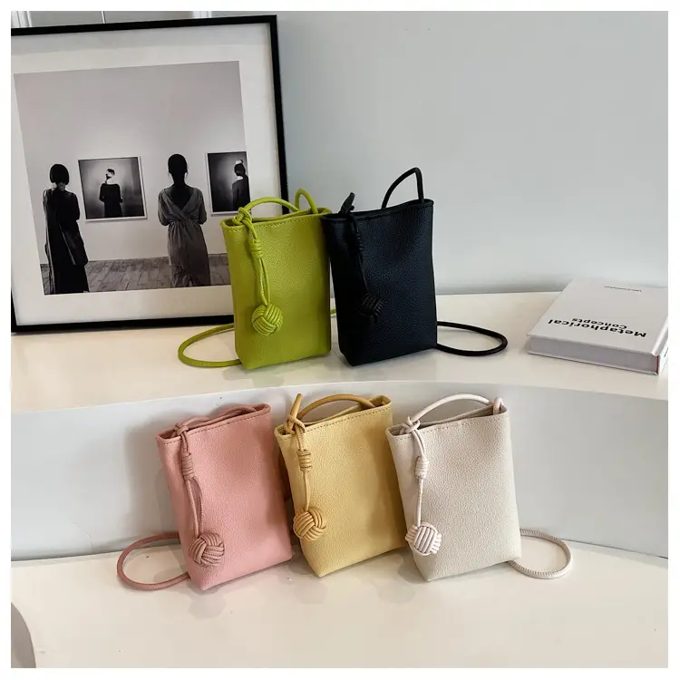 Women's Crossbody Phone Bag Tan 2024 — feature 8