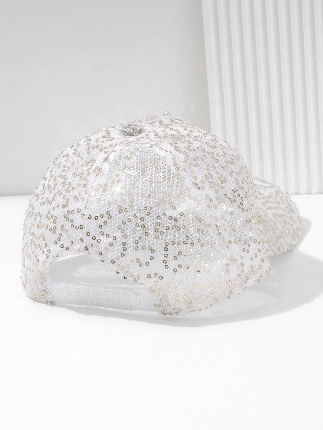 Embroidered Pearl Baseball Cap for Women with Lace Design — feature 8