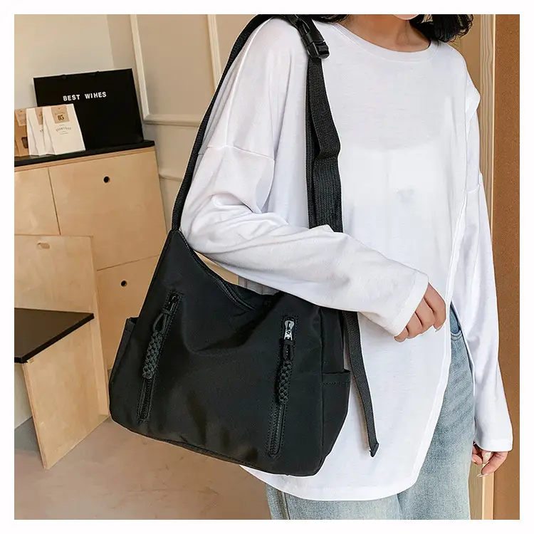 Nylon Shoulder Crossbody Bag Women 2024 Spring College Style — feature 17
