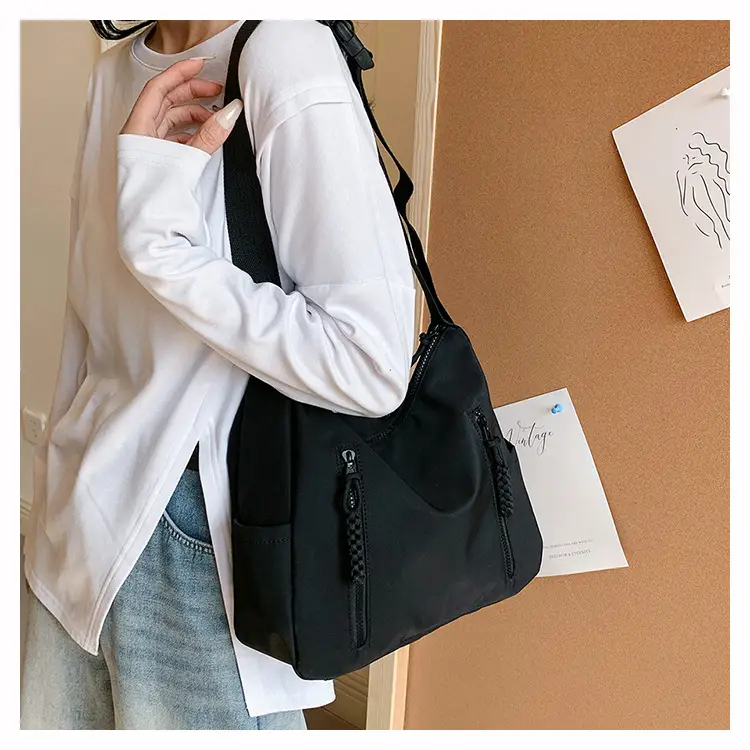 Nylon Shoulder Crossbody Bag Women 2024 Spring College Style — feature 18