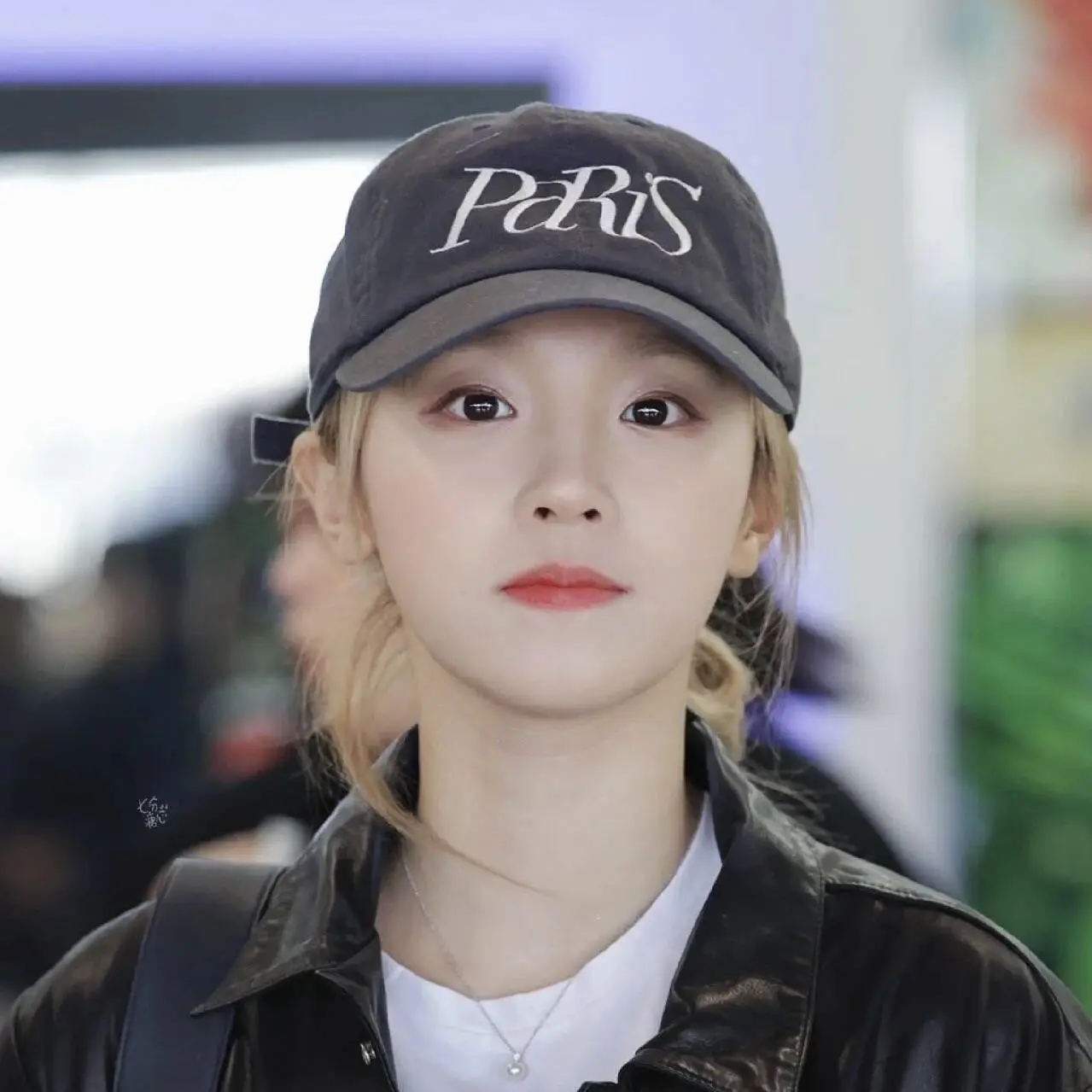 Black Paris-themed Baseball Cap for Women