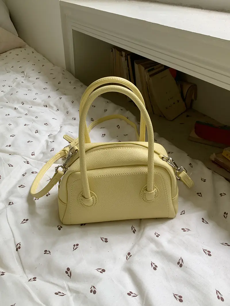 CHICKEN YELLOW
