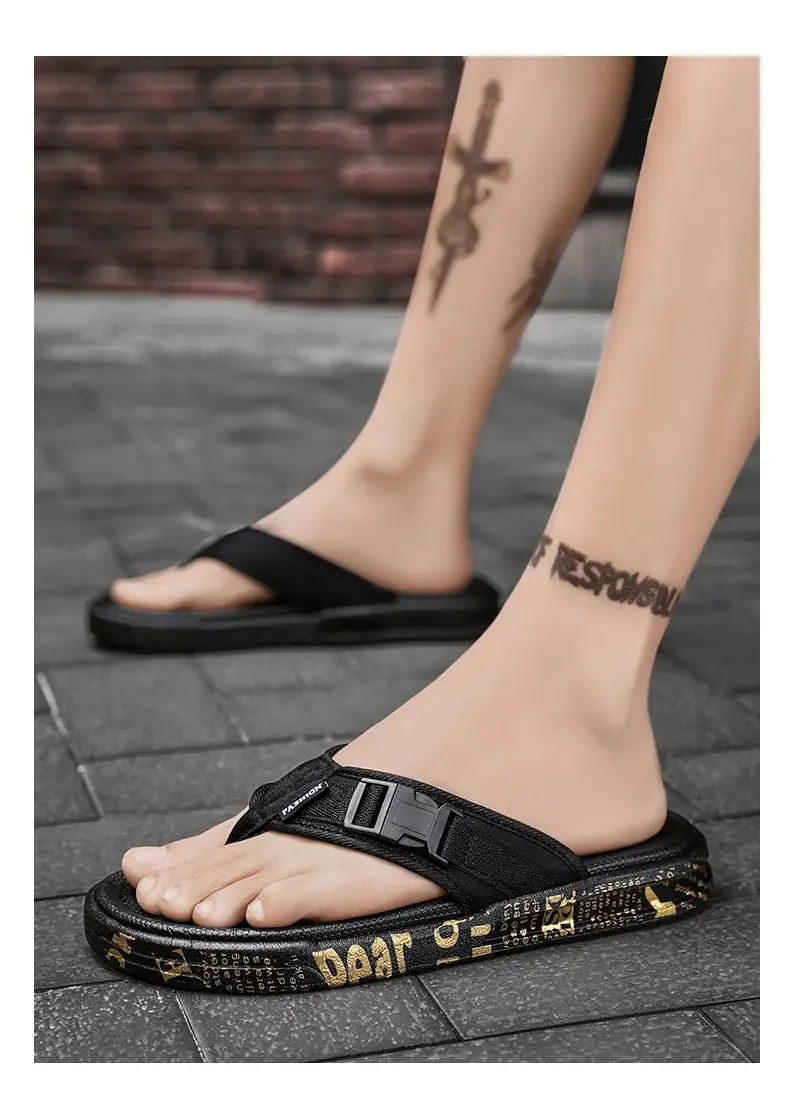 Men's Flip-Flops 2026 New Summer Trendy Sandals Beach Shoes Non-Slip Anti-Odor Ins Trendy Outdoor Slippers for Men — feature 9
