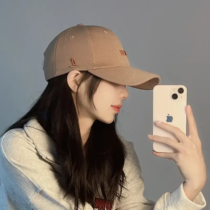 Women Hard Top Cap White Blue MLB 2024 - Image 2