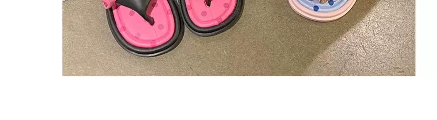 Women's Cat Design Sandals Black Pink Flat Slip-On — feature 9