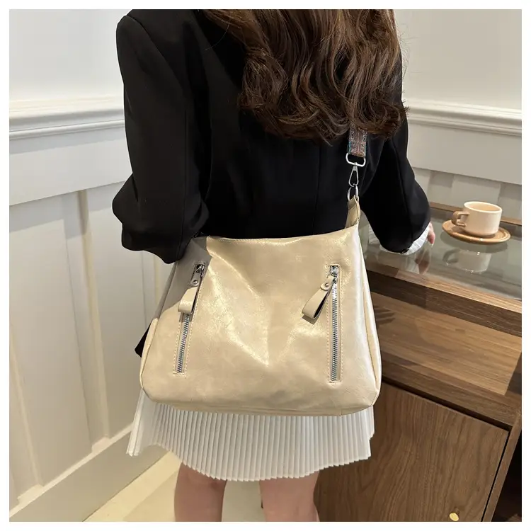 Brown Leather Shoulder Bag with Colorful Strap for Women — feature 10