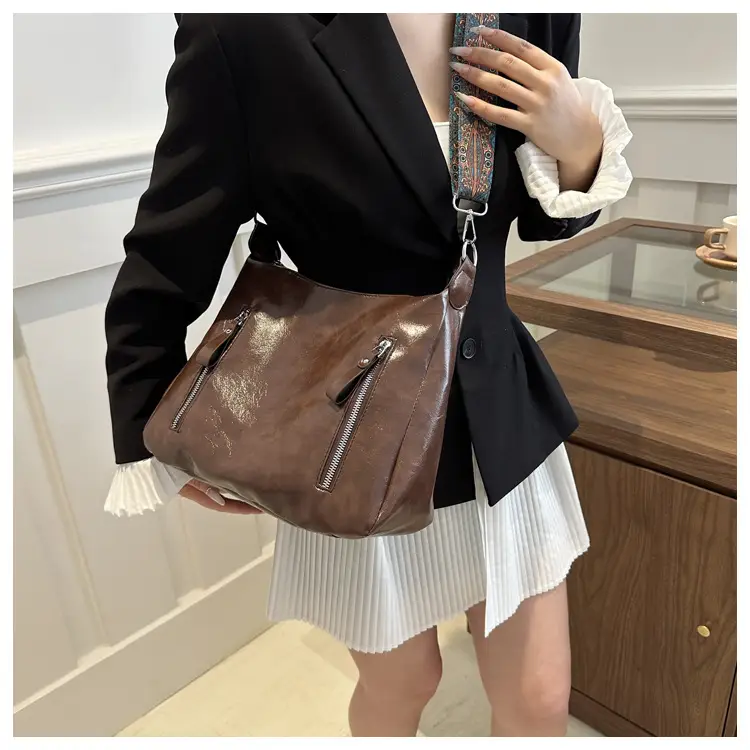 Brown Leather Shoulder Bag with Colorful Strap for Women — feature 12