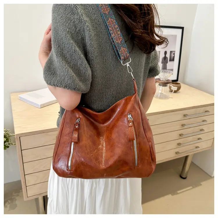 Brown Leather Shoulder Bag with Colorful Strap for Women — feature 15