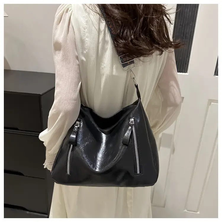 Brown Leather Shoulder Bag with Colorful Strap for Women — feature 17