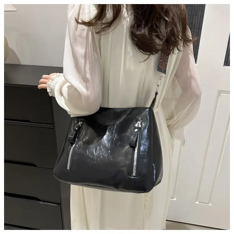 Brown Leather Shoulder Bag with Colorful Strap for Women — feature 19