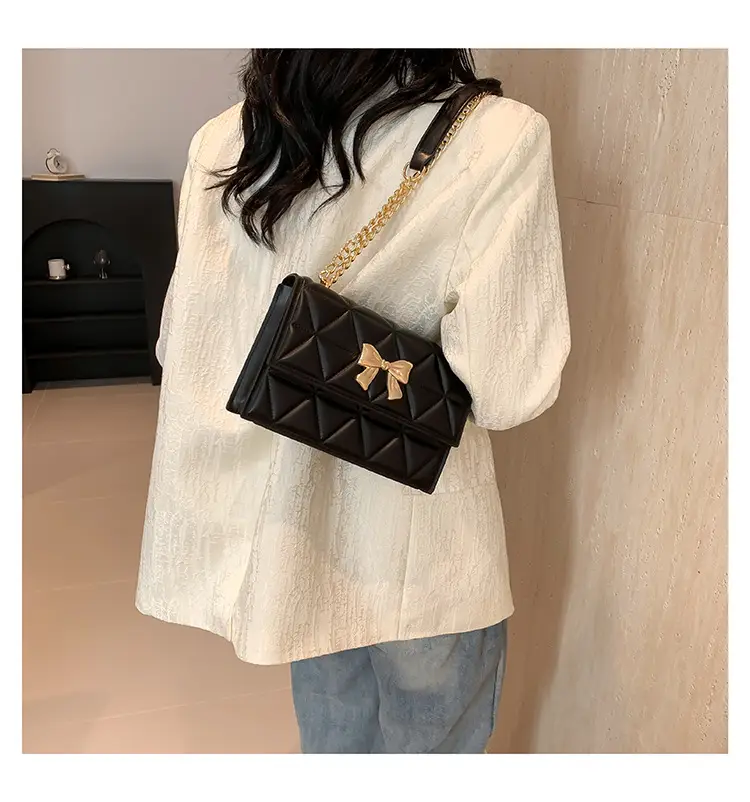 White Diamond Embroidery Chain Shoulder Bag for Women — feature 17