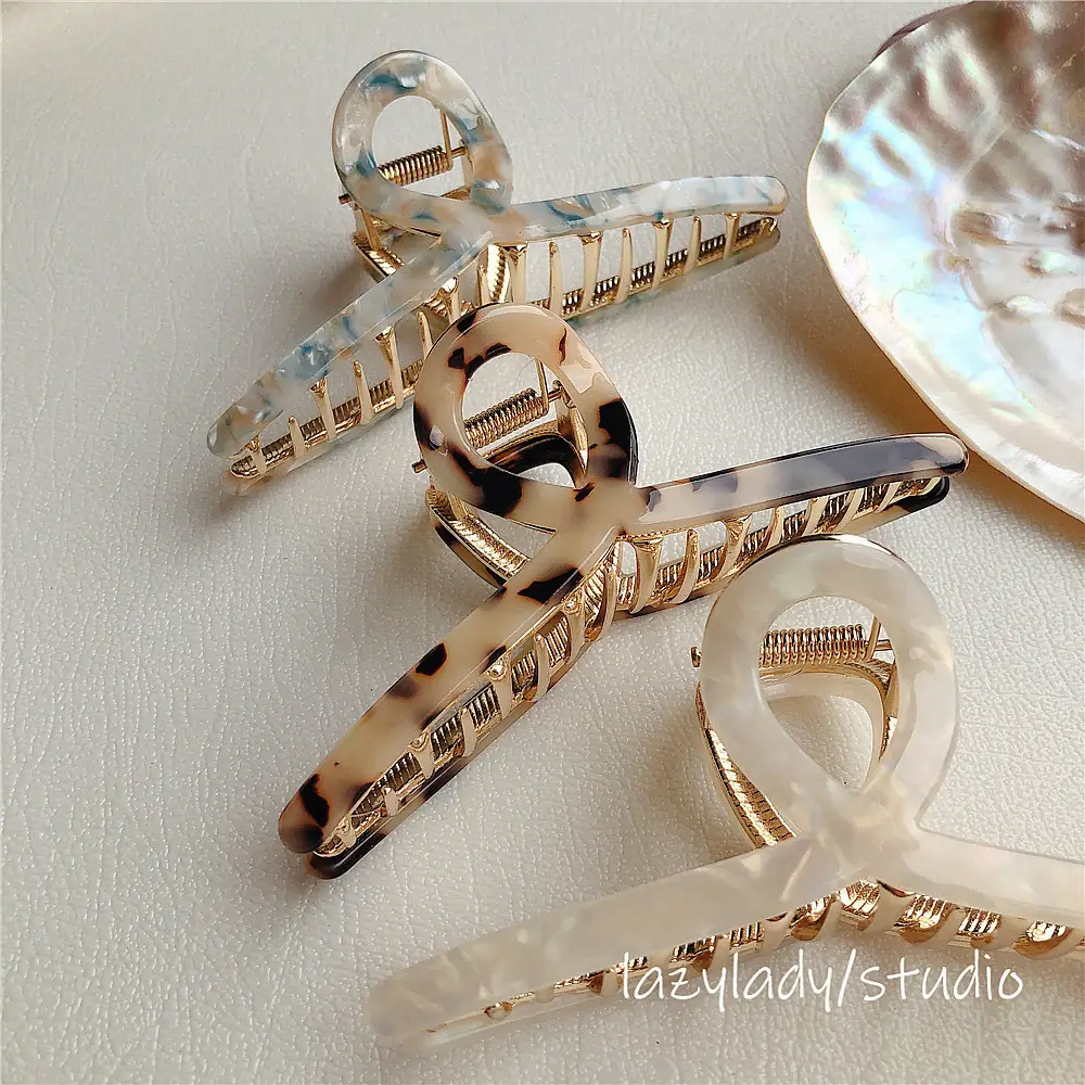 Mermaid Ji Acetic Acid Large Grab Clip Hairpin