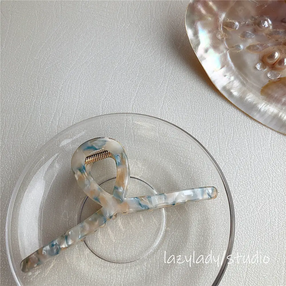 Mermaid Ji Acetic Acid Large Grab Clip Hairpin