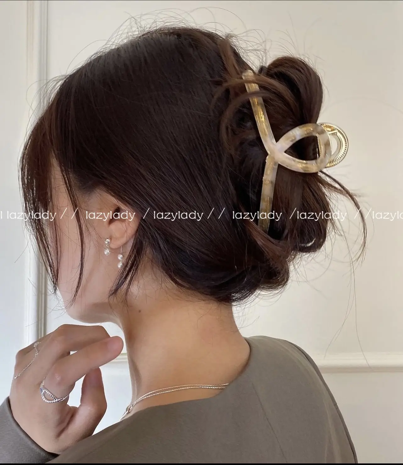 Mermaid Ji Acetic Acid Large Grab Clip Hairpin