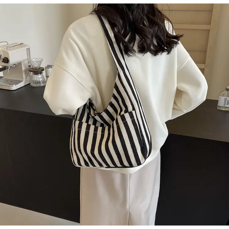 Women Striped Canvas Bucket Bag Red White 2024 Spring — feature 18