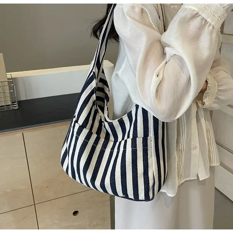 Women Striped Canvas Bucket Bag Red White 2024 Spring — feature 19