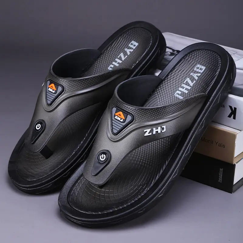 A generation of postage flip-flops men's summer outings durable household non-slip men's thick-soled beach shoes trendy - Image 4