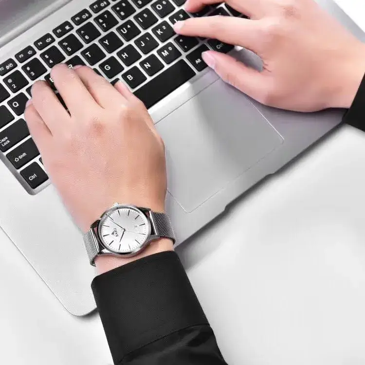 Black Leather Strap Quartz Watch for Men - Image 4