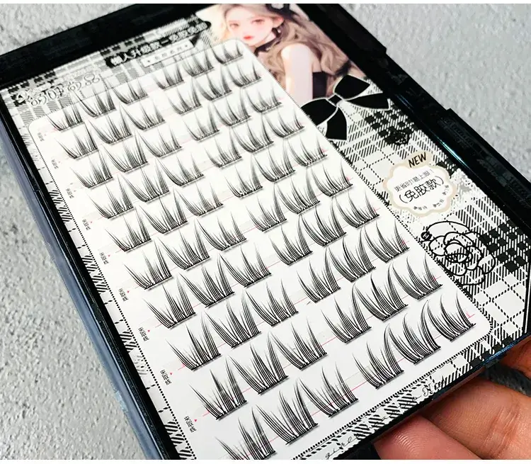 Glue-Free Self-Adhesive False Eyelashes for Natural Look — feature 5