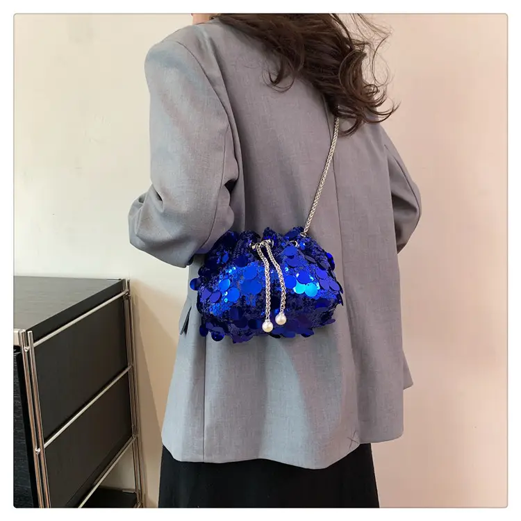 Women's 2024 Sequin Evening Bag with Chain Strap — feature 35
