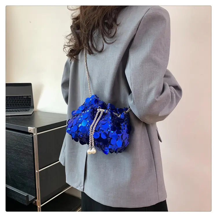 Women's 2024 Sequin Evening Bag with Chain Strap — feature 36