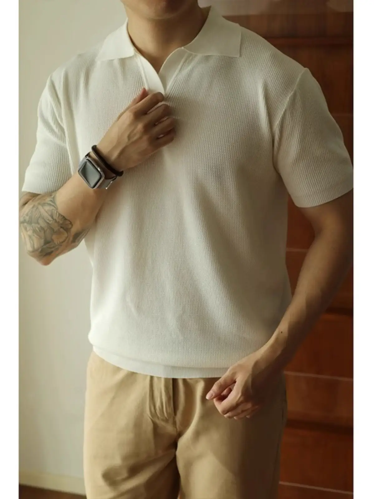 Men's V-Neck Knitted Polo Shirt White Short Sleeve - Image 3