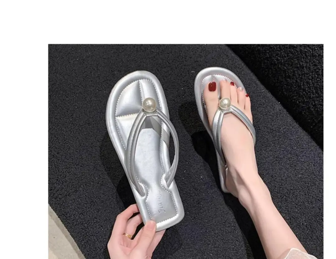 Pearl Flip-Flops for Women, Summer Outdoor Wear, Flat Soft Sole, Travel Beach Sandals, 2026 New Model — feature 2