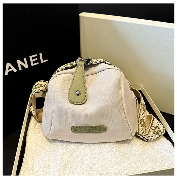 Women's Crossbody Bag White Nylon 2024 Spring — feature 19