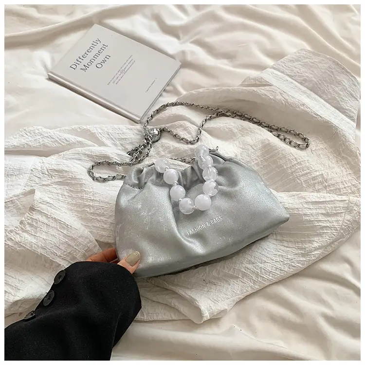 2026 New Cloud Beaded Chain Shoulder Bag — feature 24