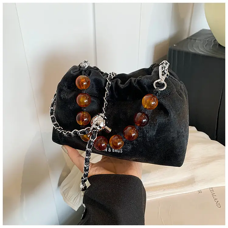 2026 New Cloud Beaded Chain Shoulder Bag — feature 25