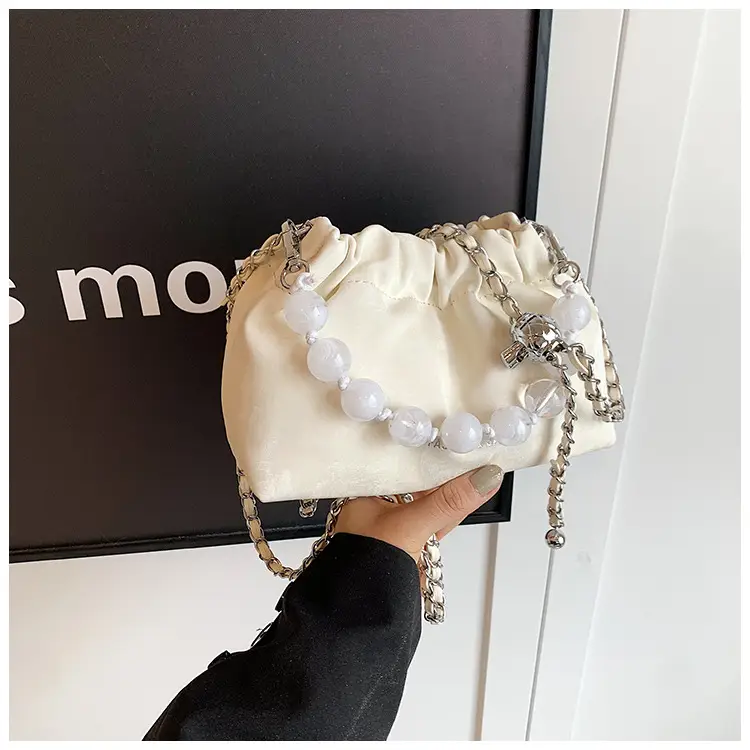 2026 New Cloud Beaded Chain Shoulder Bag — feature 31