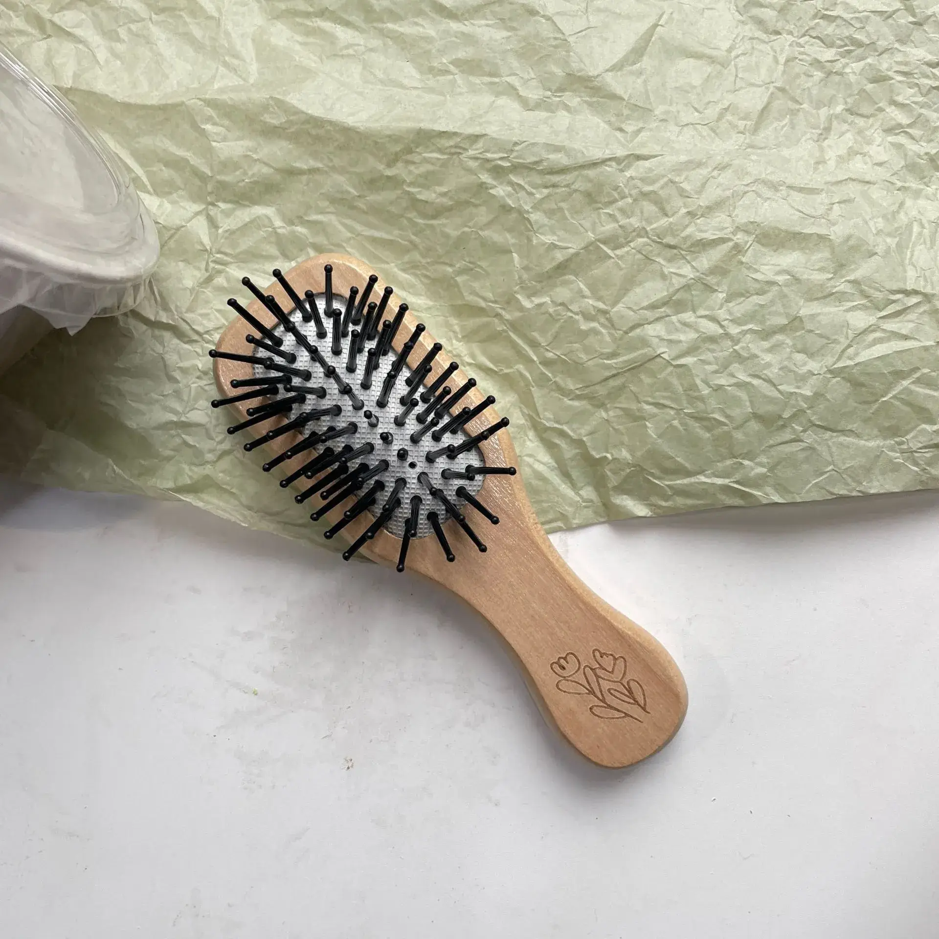 Portable Air Cushion Hair Brush for Scalp Massage Anti-Knotting Lotus Travel Home Wooden Comb BH411