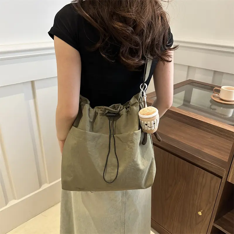 Women's Large Capacity Drawstring Bucket Bag Brown - Image 6