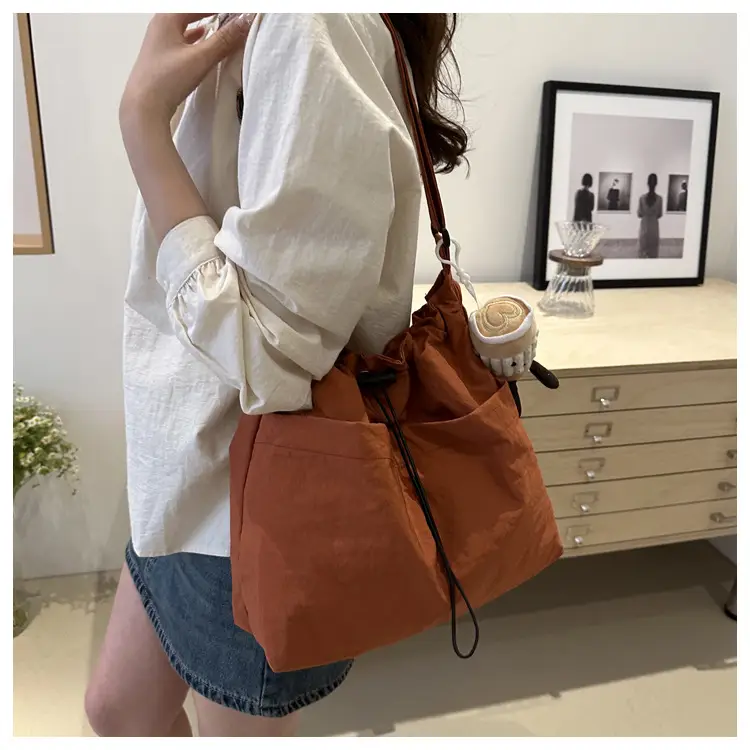 Women's Large Capacity Drawstring Bucket Bag Brown — feature 15