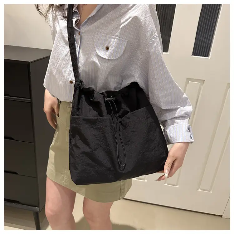 Women's Large Capacity Drawstring Bucket Bag Brown — feature 19