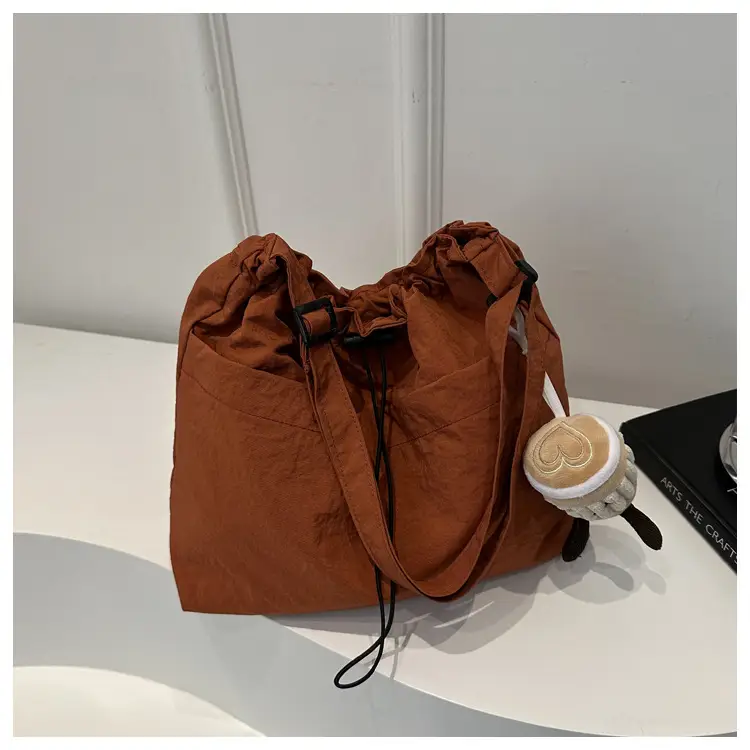 Women's Large Capacity Drawstring Bucket Bag Brown — feature 22
