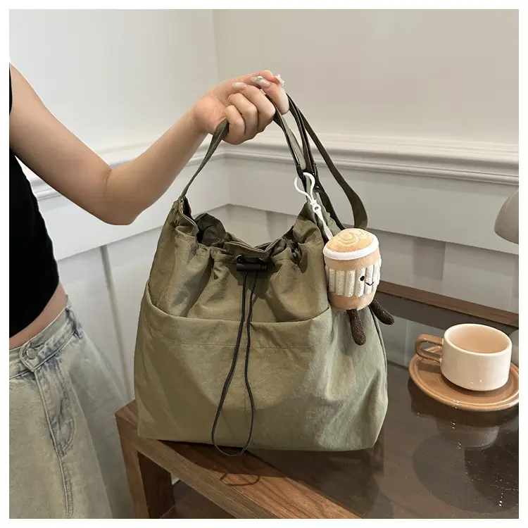 Women's Large Capacity Drawstring Bucket Bag Brown — feature 9