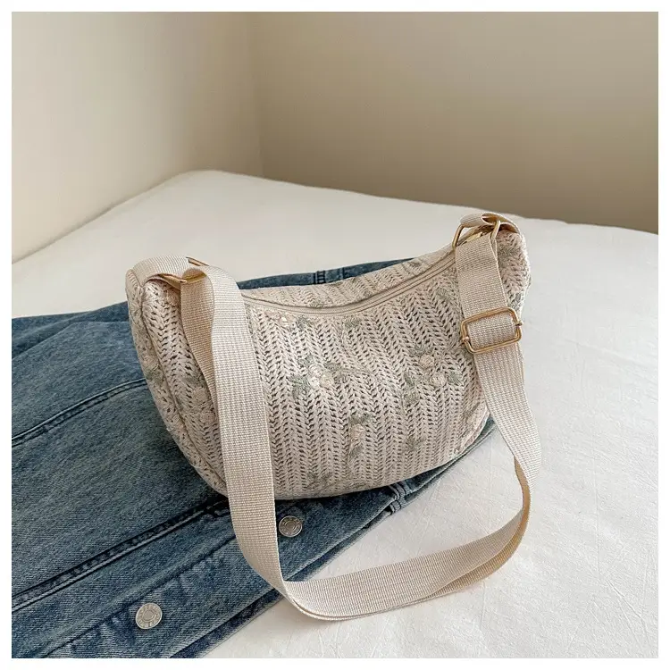 Vintage Straw Saddle Shoulder Bag for Women 2024 — feature 20