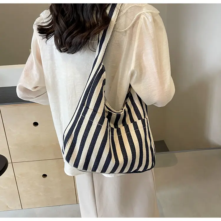 Striped Casual Shoulder Bag 2024 Spring New — feature 16