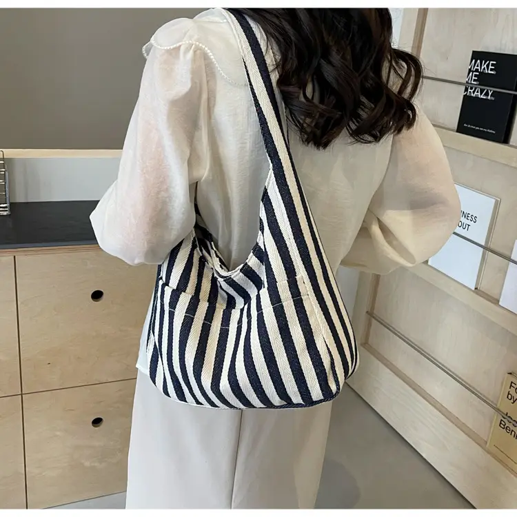 Striped Casual Shoulder Bag 2024 Spring New — feature 17