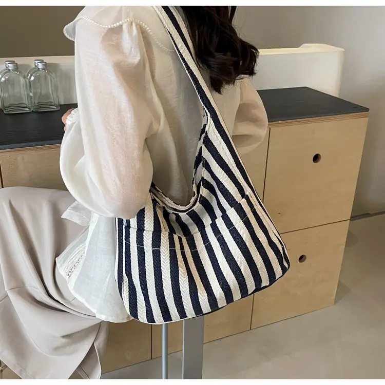 Striped Casual Shoulder Bag 2024 Spring New — feature 18
