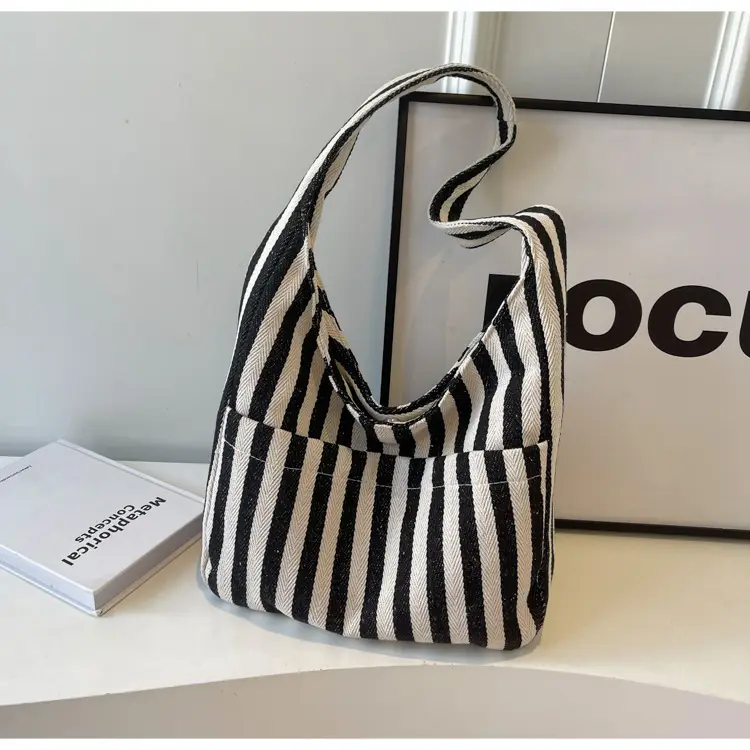 Striped Casual Shoulder Bag 2024 Spring New — feature 23