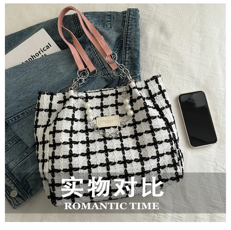 Women Checkered Plaid Handheld Tote Bag Black White — feature 7