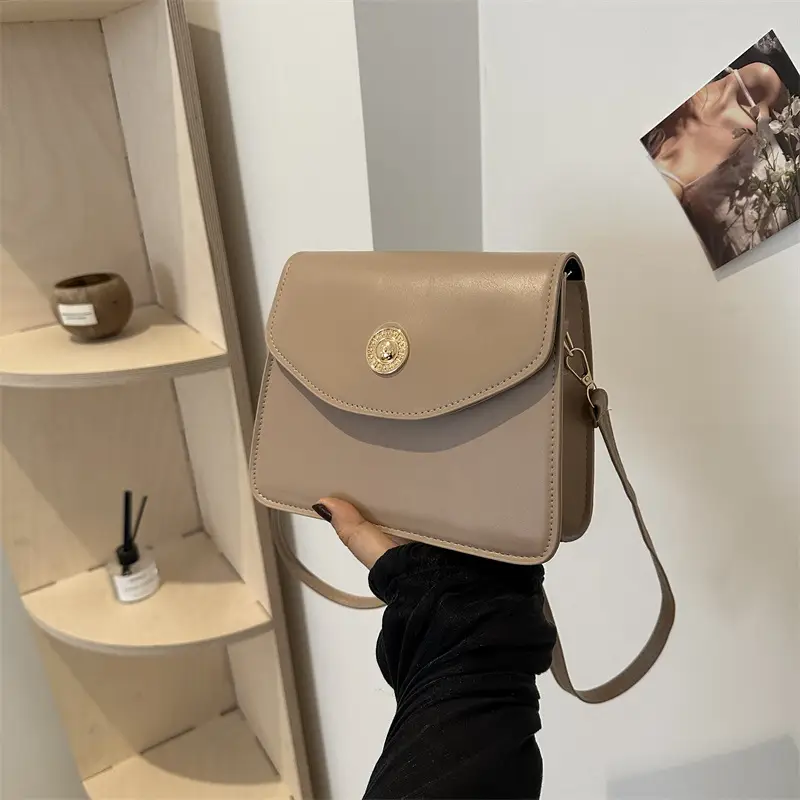 Black Square Shoulder Bag for Women 2024 - Image 9