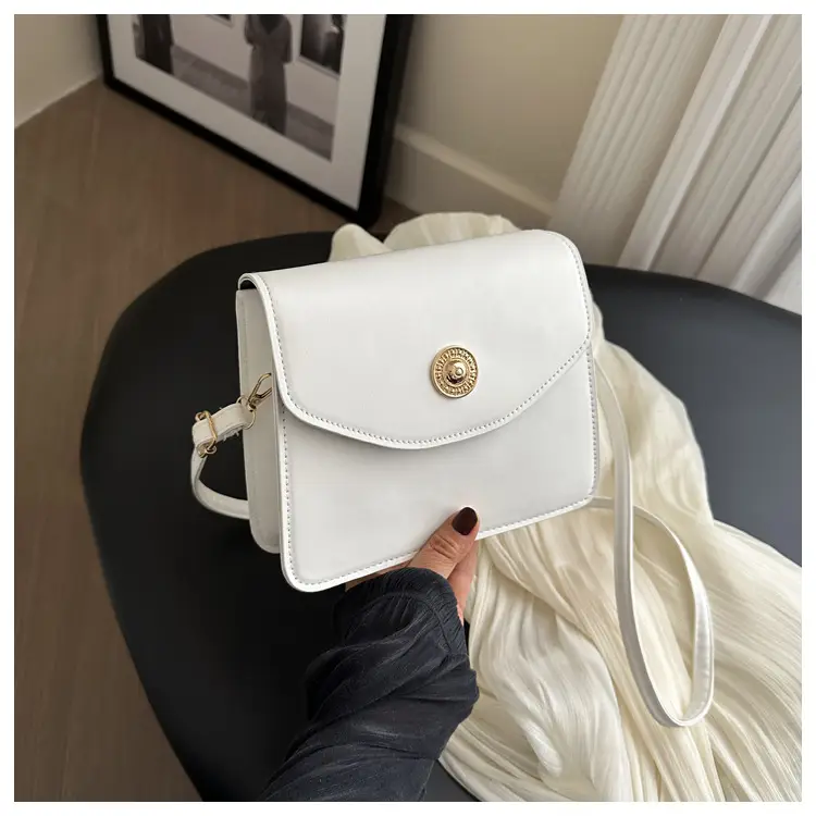 Black Square Shoulder Bag for Women 2024 β feature 21