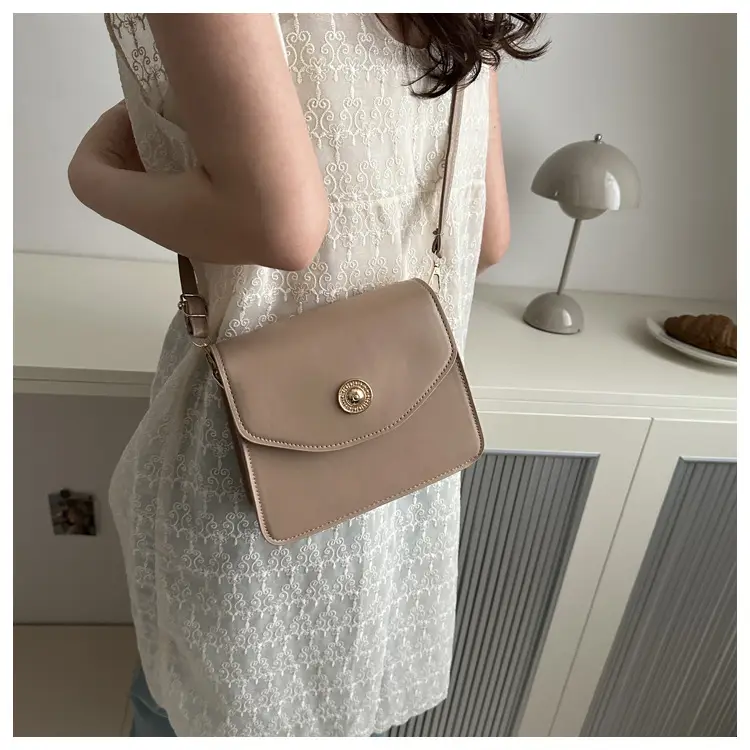 Black Square Shoulder Bag for Women 2024 β feature 8