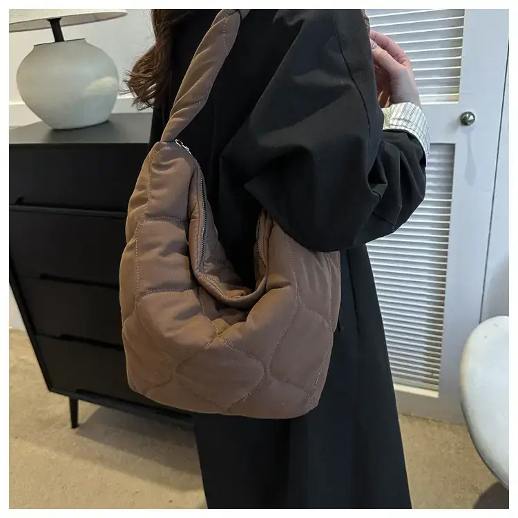 Vintage Pleated Shoulder Bag for Women Spring Summer Crossbody — feature 15