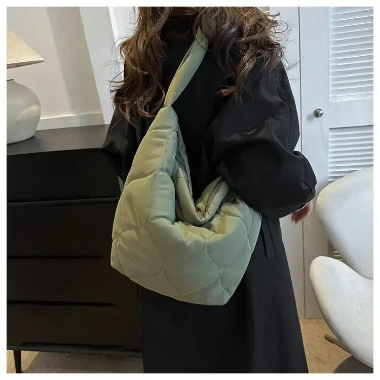 Vintage Pleated Shoulder Bag for Women Spring Summer Crossbody — feature 17